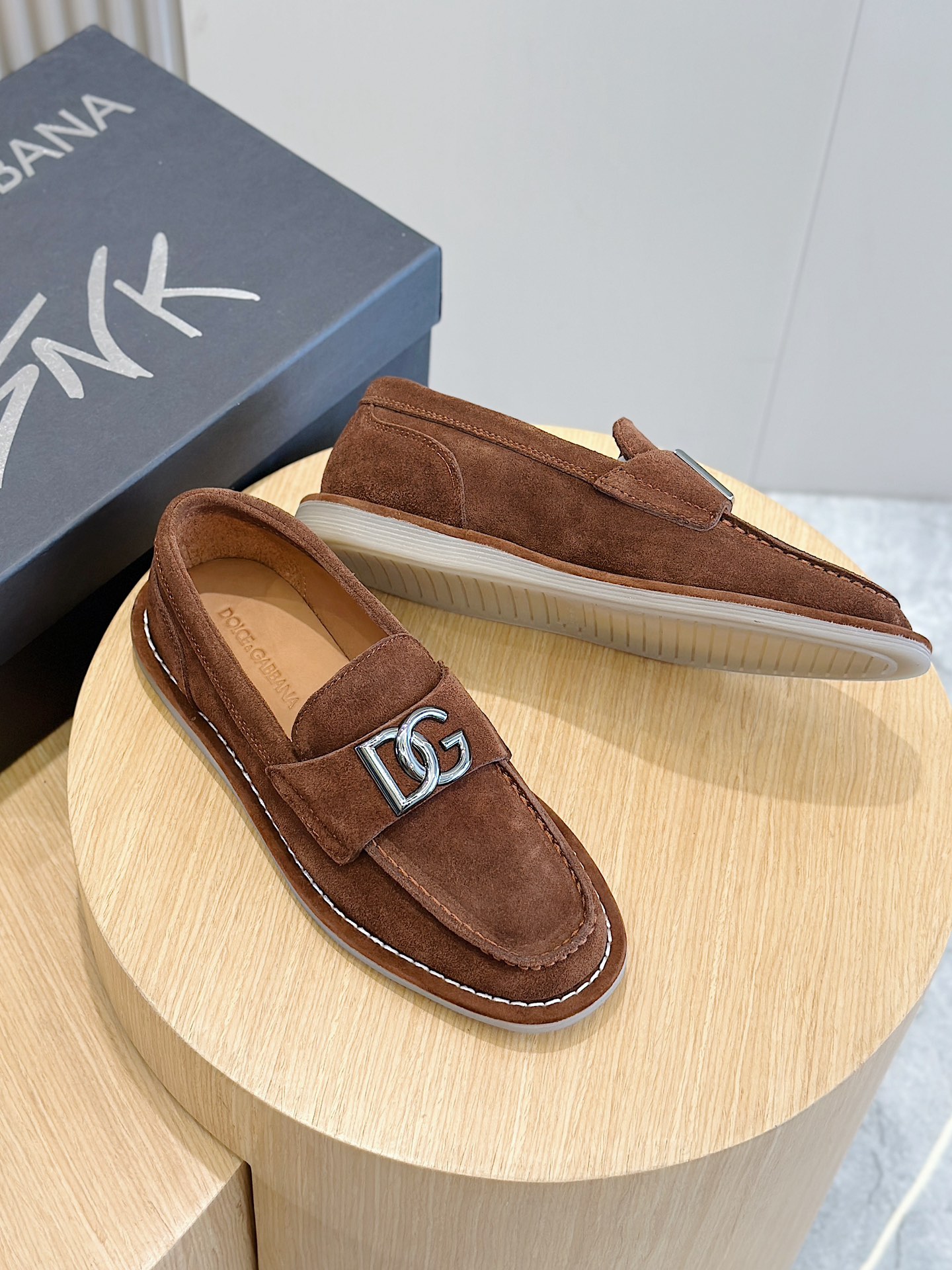 olce & Gabbana shoe